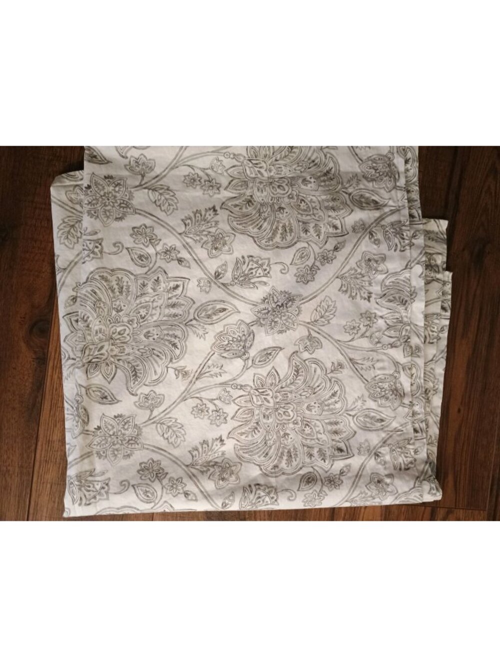 The Company Store Shower Curtain 72x72 White Grey Floral 100% Cotton